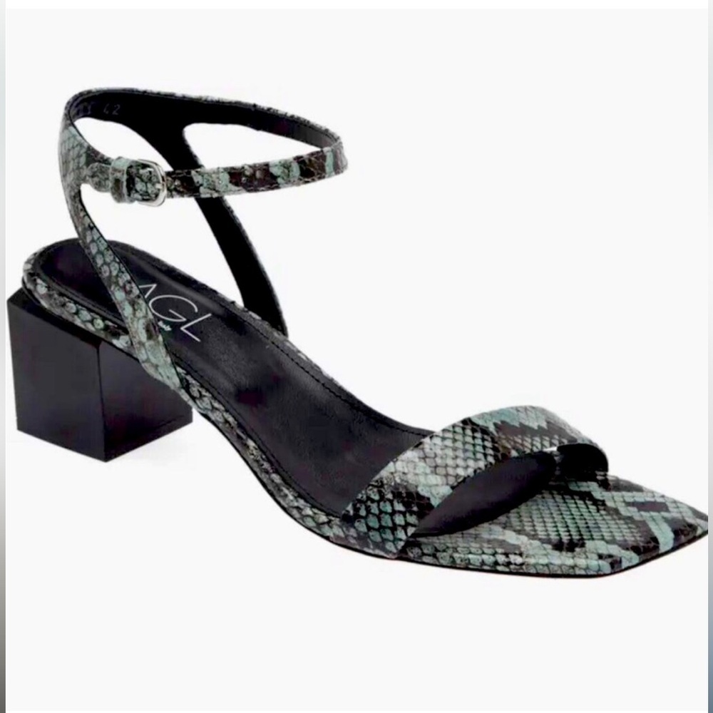 AGL Angie Ankle-Strap Sandals – Size 8 NWO Box | Italian Leather Cube Heel